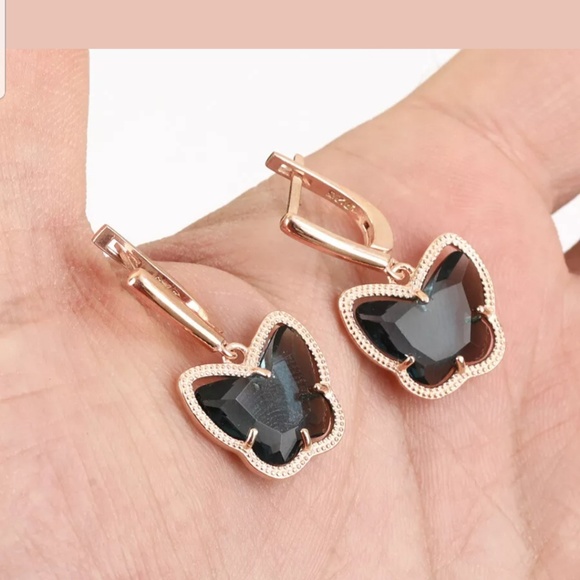 Blue topaz & rose gold butterfly earrings - Picture 2 of 3